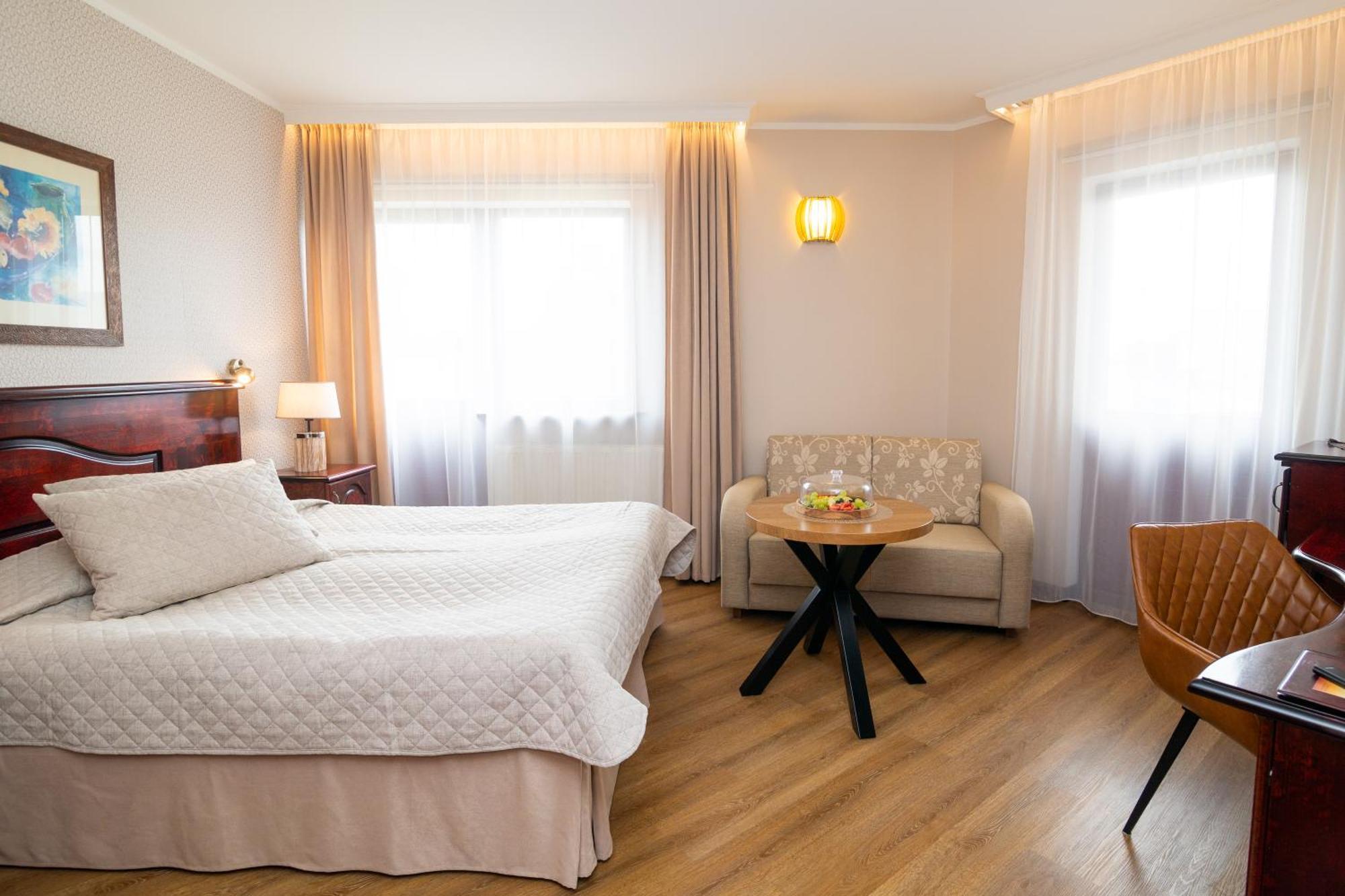 Hotel Legend Pärnu Eksteriør bilde